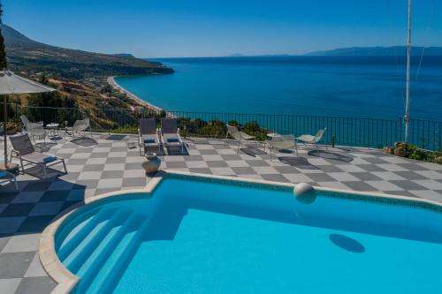 www.garbisvillas.com