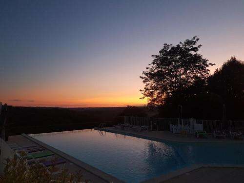 www.gites-dordogne-montignac.fr