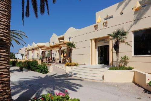 www.lambrinossuites.gr