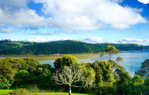 www.lechalet.co.nz