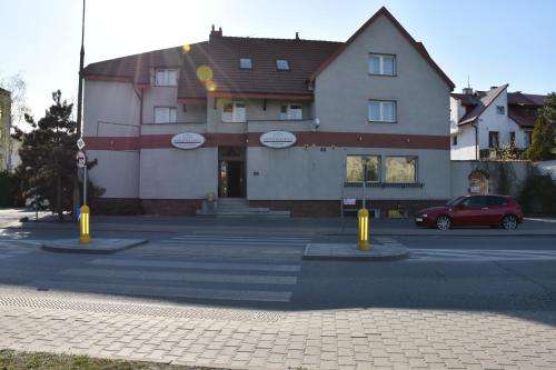 www.westhotel.com