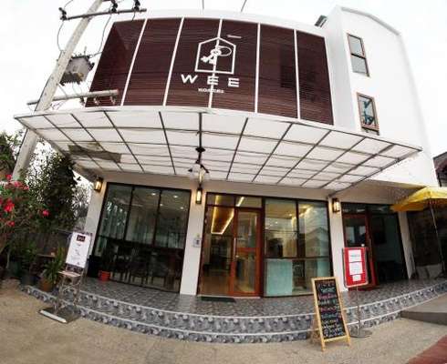 www.weehostel.com