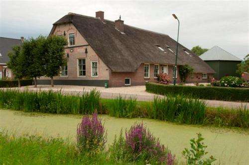 www.boerderijlogeren.nl