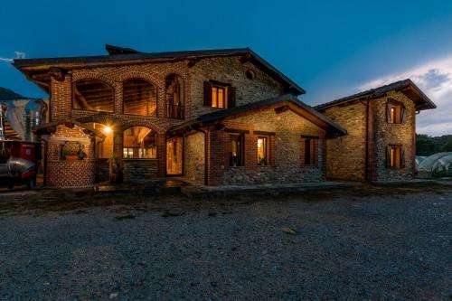 www.cascinaveja.com