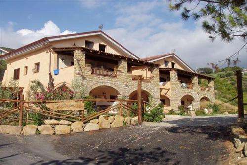 www.residenceilcasale.it