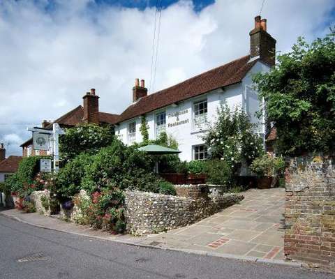 www.royaloakeastlavant.co.uk