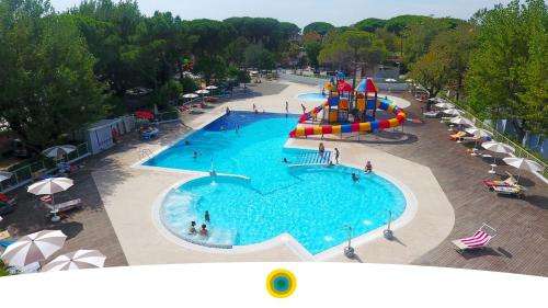 www.marinacampingvillage.com