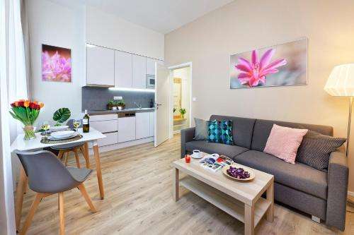www.downtownsuites.cz