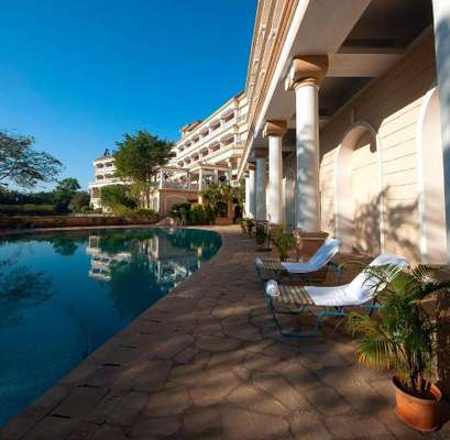 www.thelagoonaresort.com