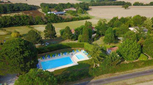 www.chalets-mousquetaires.com