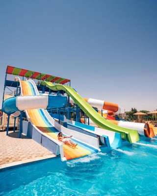 www.longbeachhurghada.com