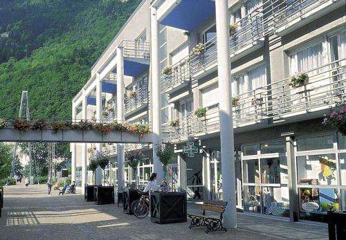 www.hotel-radiana.com