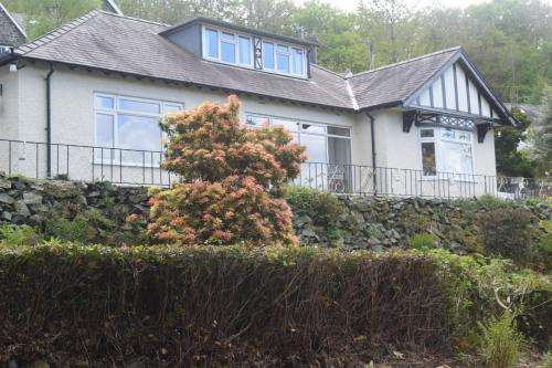 www.borthwenbnb.com