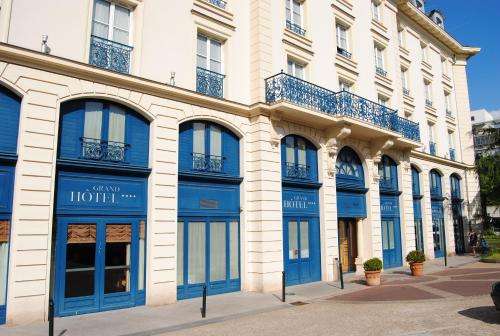 www.grandhotel-plessis92.com