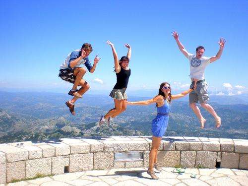 www.montenegrohostel.com