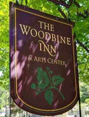 www.thewoodbineinn.com