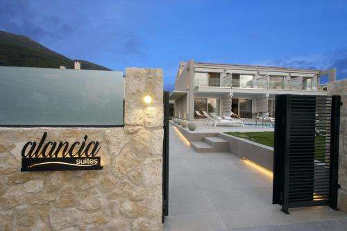 www.alanciasuites.com