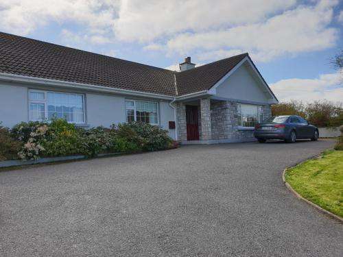 www.glencora.ie