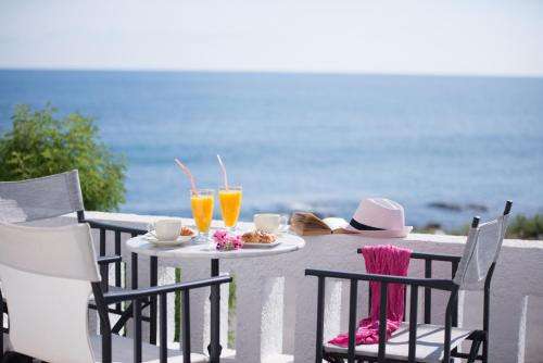 www.arlenbeachotel.com
