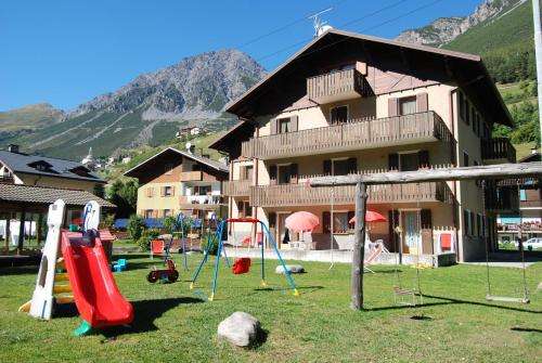 www.residencepiandelvino.it