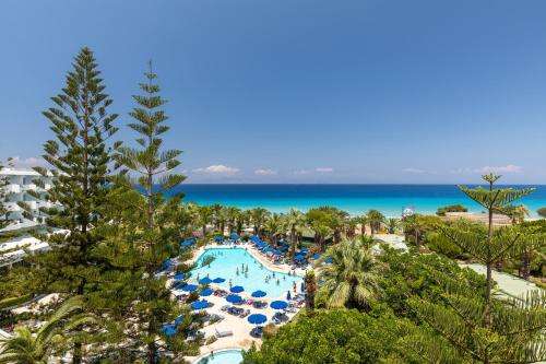 www.bluehorizonhotel.gr