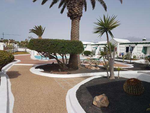www.bungalowsdobleuve.es