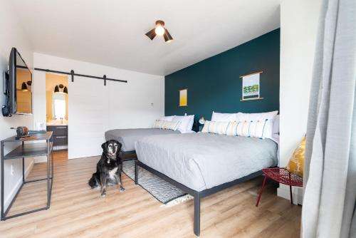 www.spokeandvinemotel.com