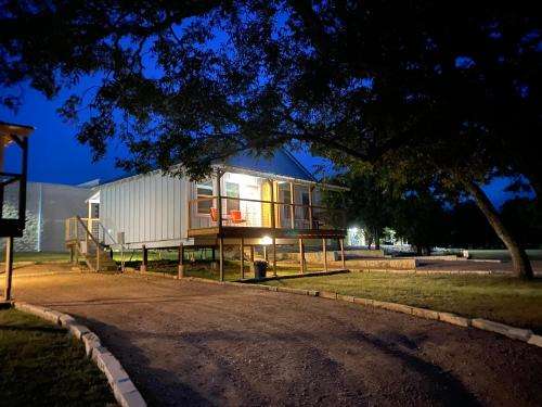 www.rivertrailcottages.rentals