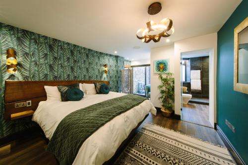 www.absoluxesuites.co.uk