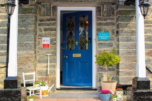 www.glyntwrogsnowdonia.co.uk