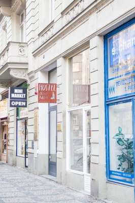www.hostelfranzkafka.com