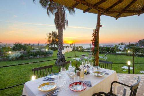 www.orabluresort.com