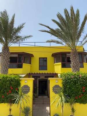 www.lamaisonjaunedakhla.co
