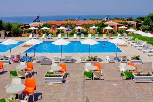 www.fourniavillage.gr