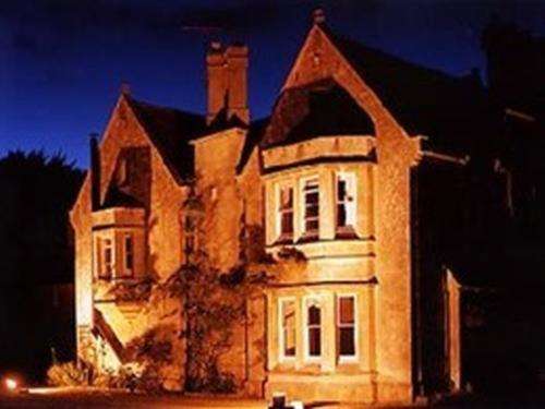 www.burcombemanor.co.uk