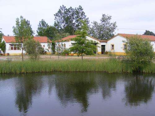 www.quintadostrevos.com