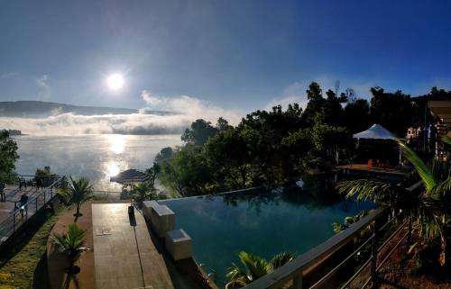 www.thenihalresort.com