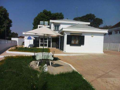 www.chambre-valiha-madagascar.com