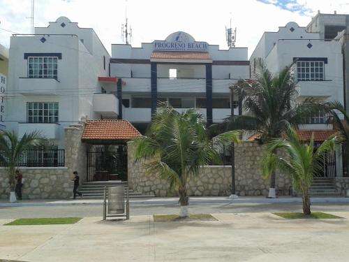 www.progreso-beach.com
