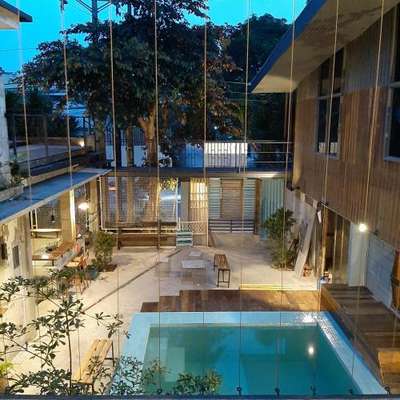 www.flyingfishhostel.com