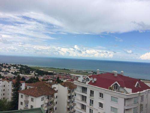 www.adensuitehotel.com