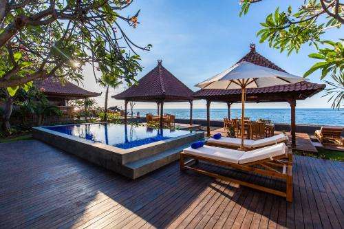 www.nalikabeachresort.com
