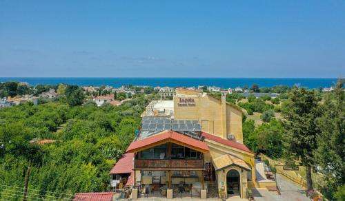 www.lapidahotel.com