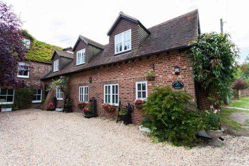 www.hangerdownhouse.co.uk