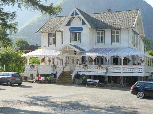 www.eidfjordgjestgiveri.com