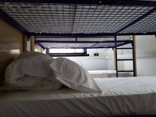 www.rocknbowlmotel.com