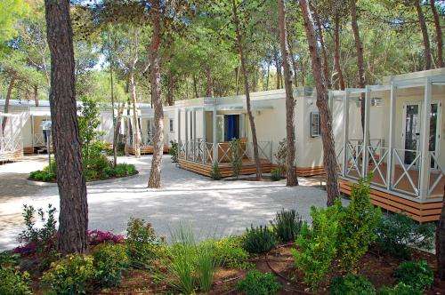 www.siraresort.com