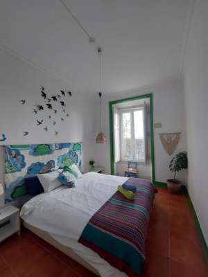 www.penichehostel.com