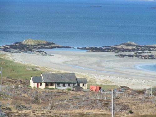 www.ardnamarabeachcottage.com