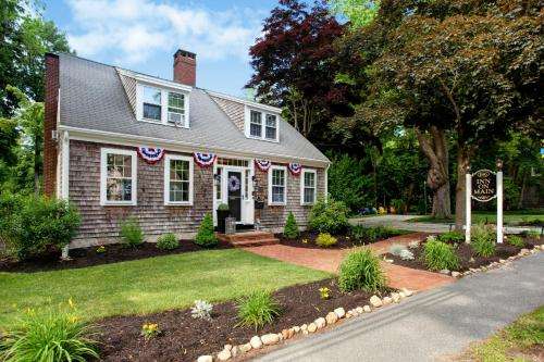 www.innonmaincapecod.com